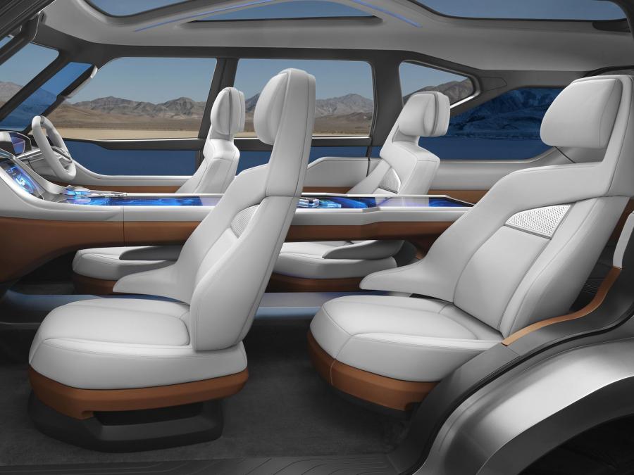  Mitsubishi Concept GC-PHEV 2013 года  (фото 9 из 11)
